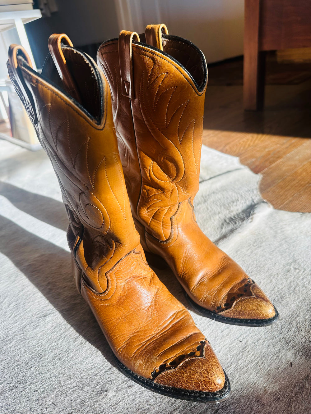Vintage Tony Lama Lizard Wingtip Cowboy Boot