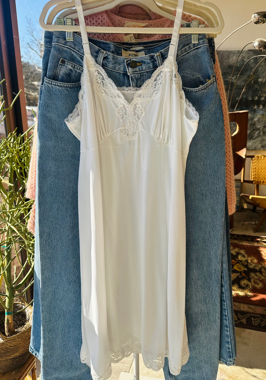 made in USA Slip/Dress w Lace, Sz L