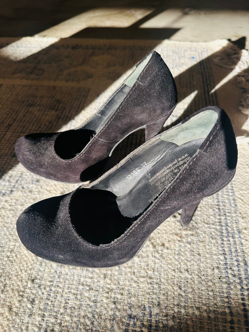 Pedro Garcia Black Suede Castorino Heel, Sz 6.5