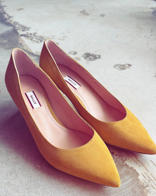 BALLY Yellow Suede Pumps Made in Italy, Sz 7.5